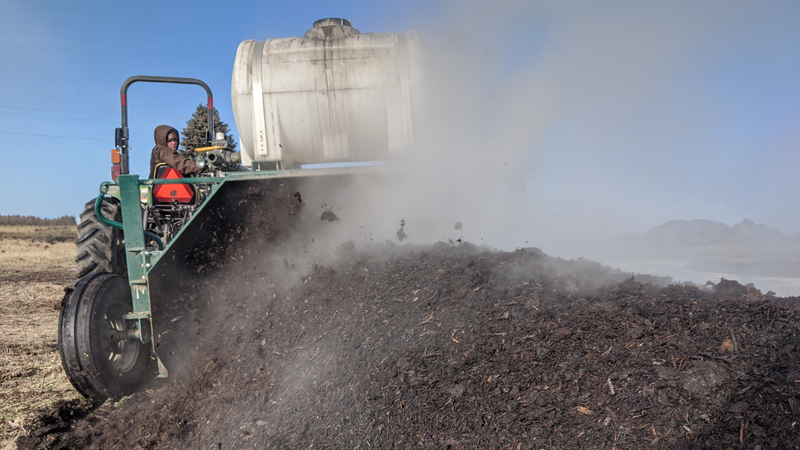 How Thermophilic Composting Still Happens in Cold Weather